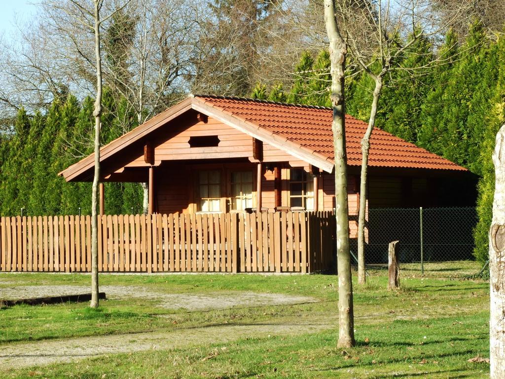 Bungalow Camping Los Manzanos Santa Cruz de Oleiros Camera foto