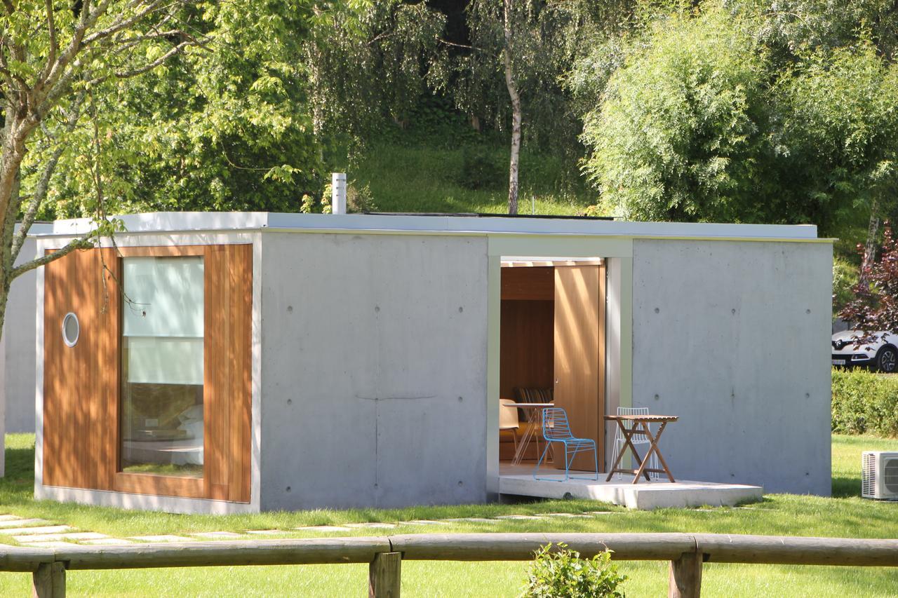 Bungalow Camping Los Manzanos Santa Cruz de Oleiros Esterno foto